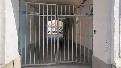 Купить квартиру г Москва, ул Бауманская, д 35/1 70000000 рублей